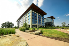 CharlesSchwab_2-