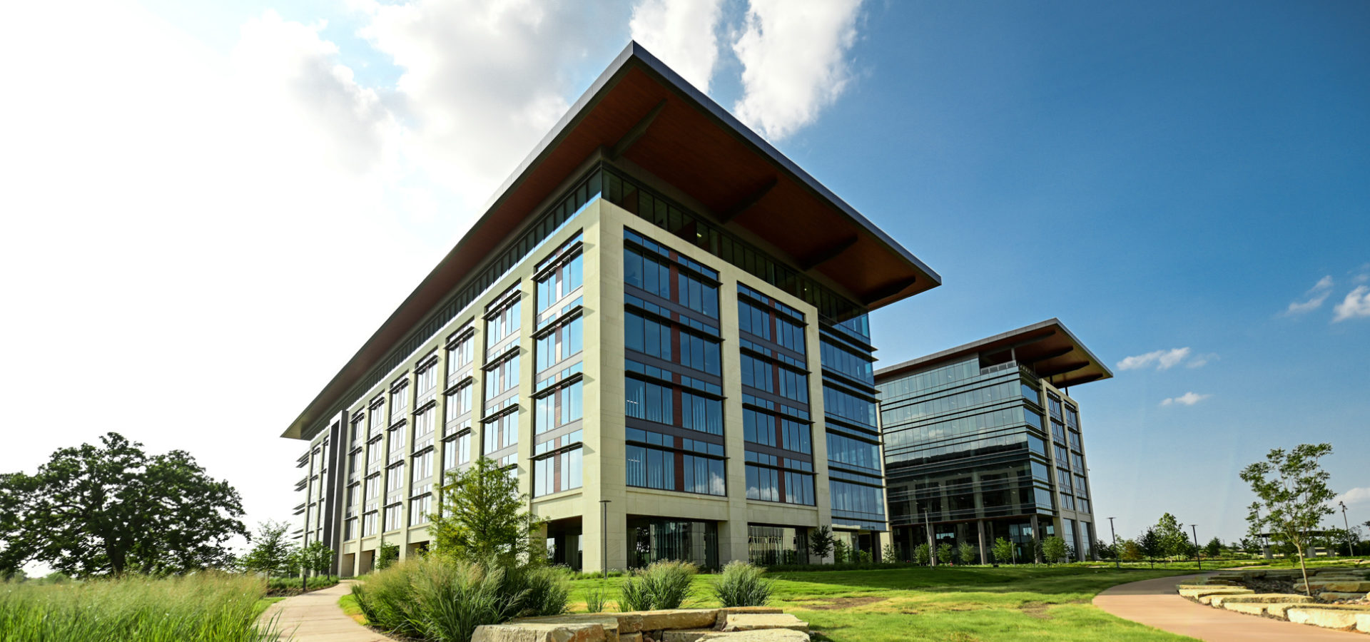 Charles Schwab Headquarters Building Facade | KSC, Inc.